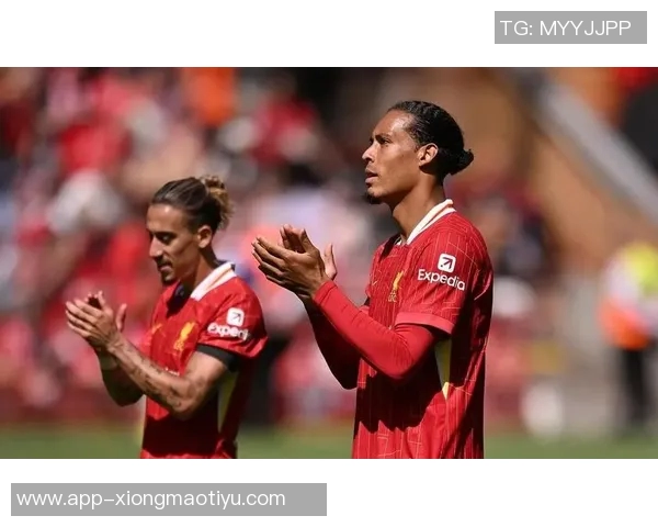 利物浦发布新海报展现范戴克维尔茨索博斯洛伊三位球星风采